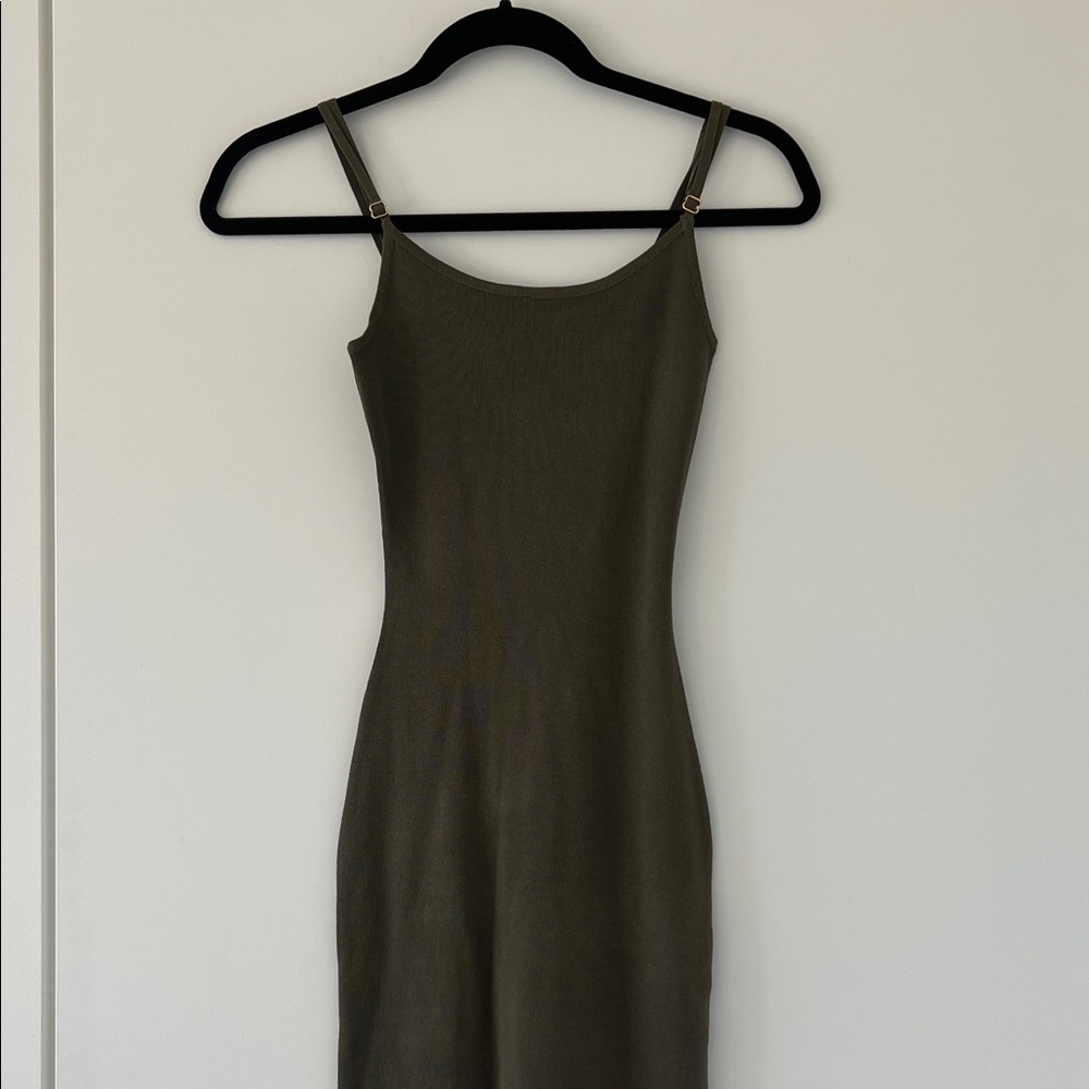 Hera Collection Olive Green Knit Bodycon Midi Dress Size Small